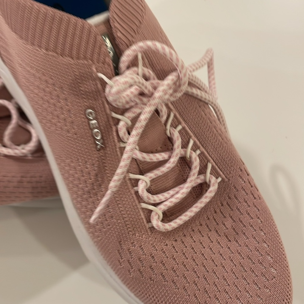 NWT Geox Pink Sneakers in size 10 - Picture 4 of 5